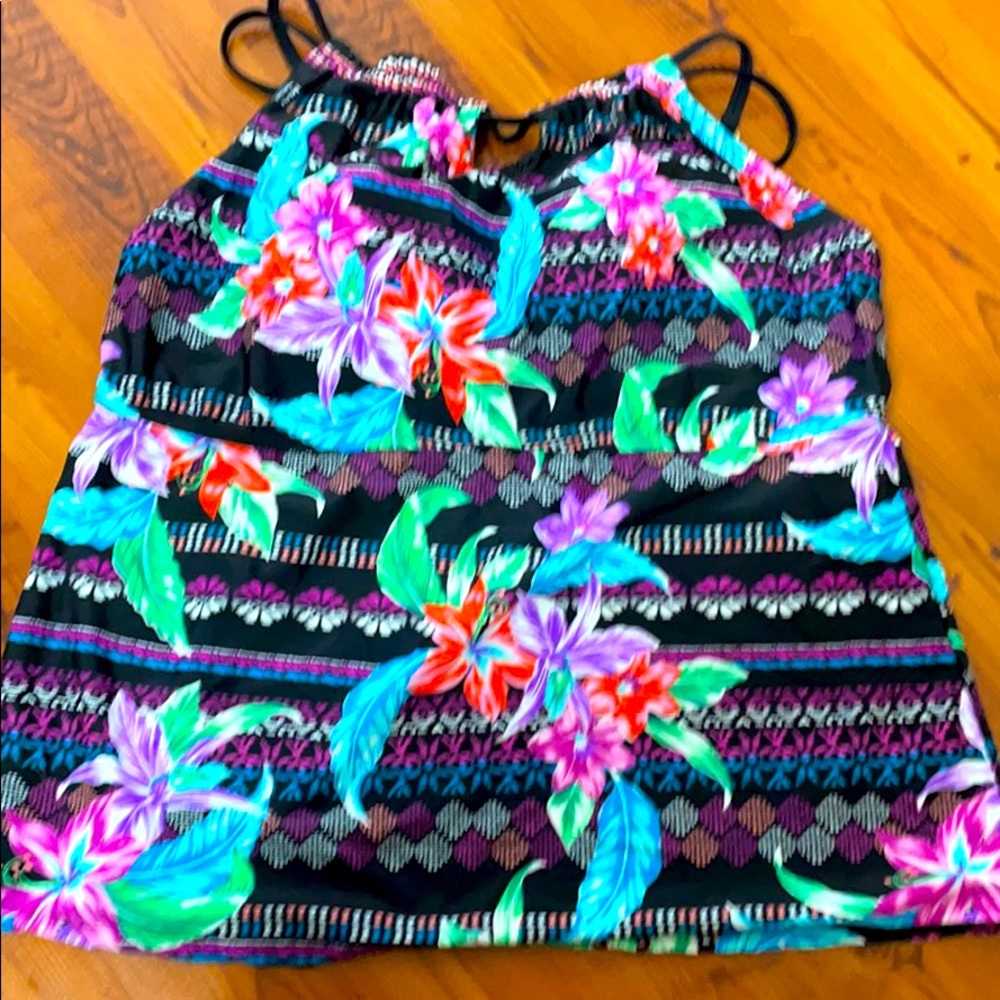 Plus size tankini top brand new never worn size 20